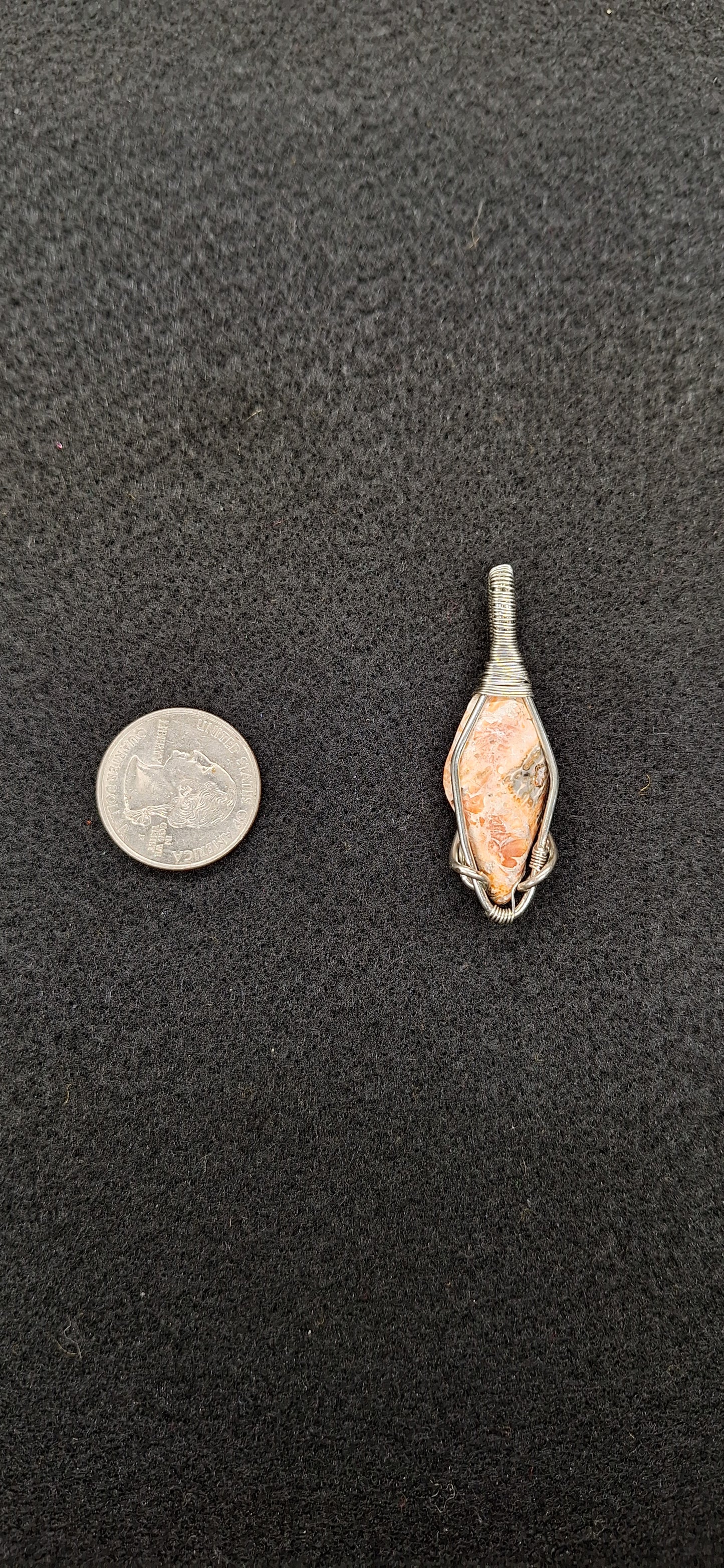 Poppy jasper pendant