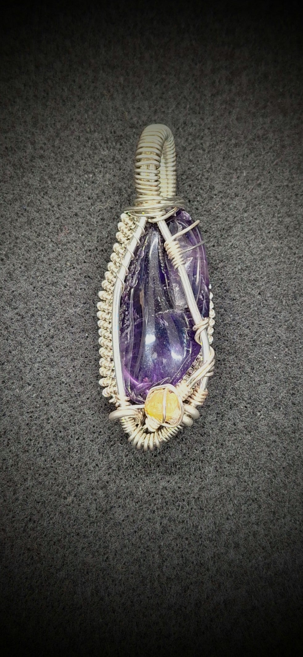 Meta amethyst pendant