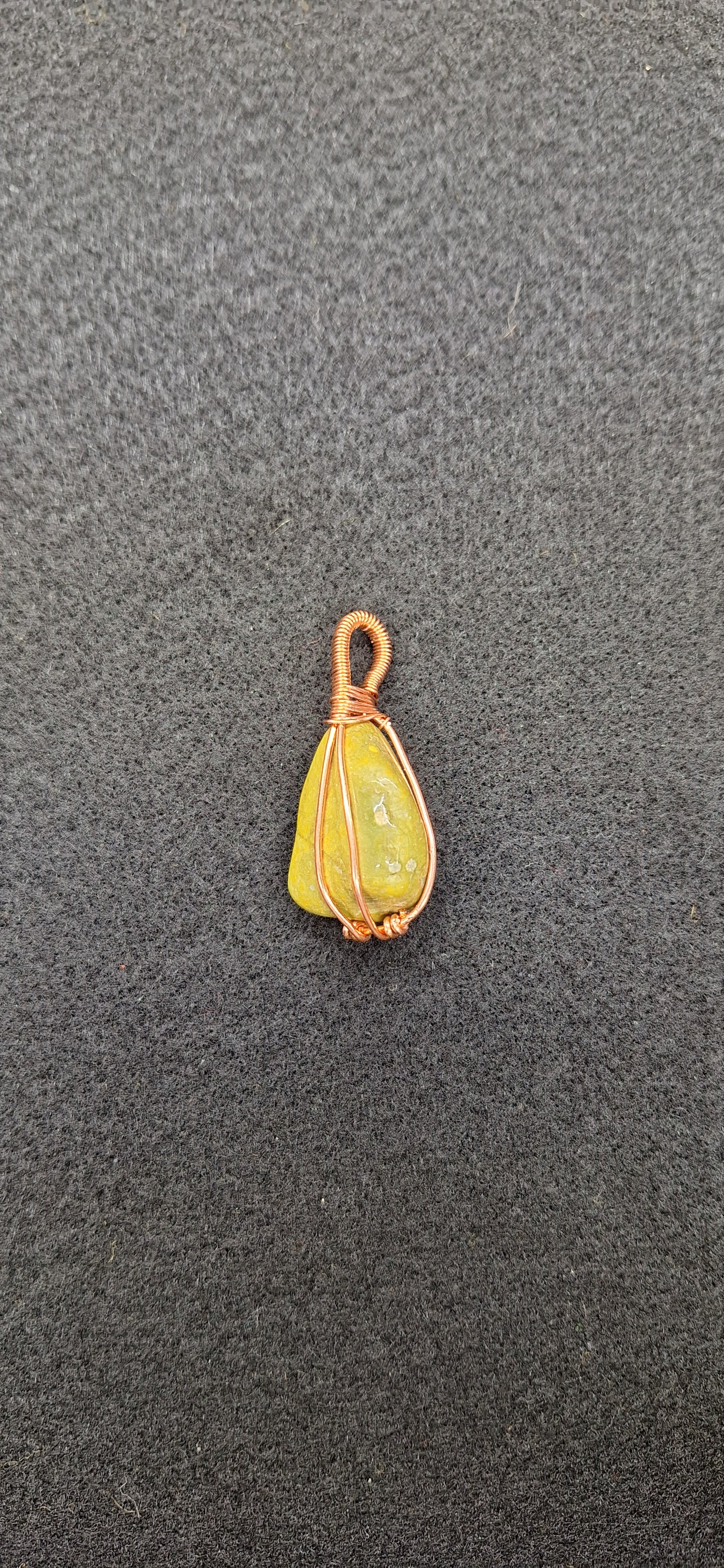 Serpentine pendant