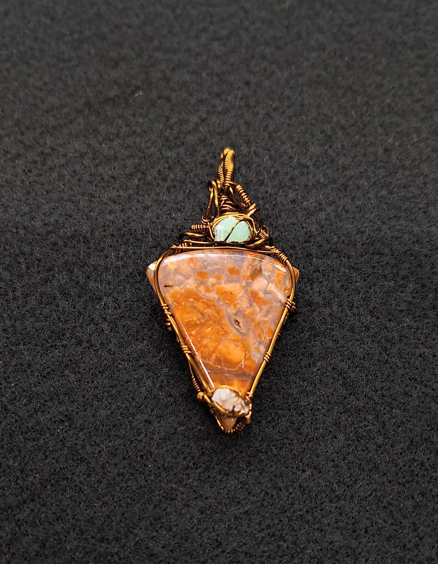 Meta red agate pendant