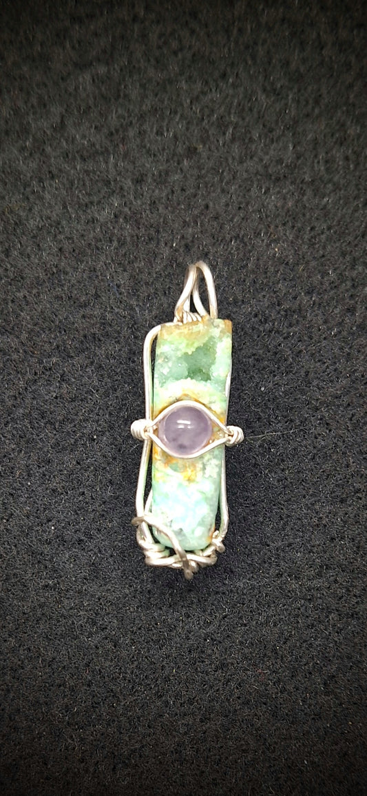 Meta smithsonite pendant