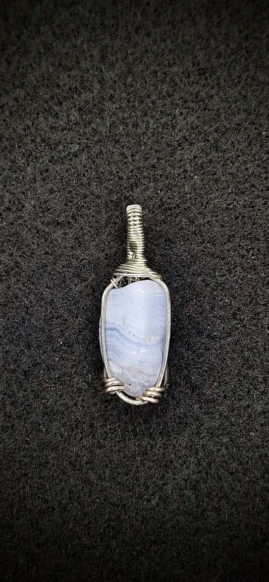 Blue laced agate pendant